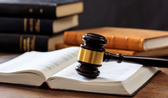 guilarte-law-gavel